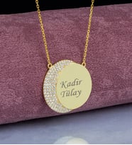 Kendin Tasarla Çift İsimli Ay-Güneş Aşkı Tasarım Gümüş Kolye (Pembe)