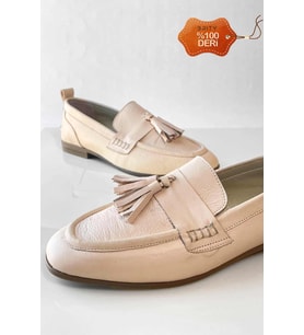 Kadın Püskül Detaylı Hakiki Deri Loafer (Krem)