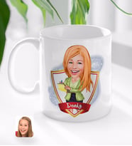 BK Gift Kişiye Özel İsimli Kadın Asistan Karikatürlü Beyaz Kupa Bardak-2