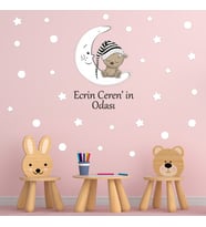 Kişiye Özel İsimli Ay Üzerinde Uyuyan Sevimli Ayıcık, Yıldızlar ve Puantiyeler Duvar Sticker Seti - 6 Renk Seçenekli Bebek ve Çocuk Odası Dekorasyonu (Beyaz)