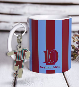 BK Gift Kişiye Özel Bordo-Mavi Tasarımlı Kupa Bardak ve Formalı Metal Anahtarlık Hediye Seti Model 2