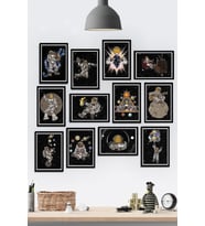12 Parça Çerçeve Görünümlü Astronot Ve Uzay Galaksi Temalı Mdf Tablo Seti (80x80 Cm)