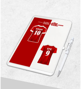 Futbol Ailesi , Babalar Günü Hediyesi ,Kişiselleştirilmiş Futbol Beyaz Defter & Kalem  ,Kişiselleştirilmiş Rüya Takımı Özel Futbol Baskısı , Kardeşe Hediye