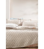 Yataş Bedding Lennox Çift Kişilik Yatak Örtüsü Seti - Bej