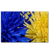 Cakapuzzle Sarı ve Mavi Çiçekler Yanyana Yakın Çekim Puzzle Yapboz MDF (Ahşap) (120 Parça)