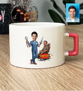 Kişiye Özel Karikatürlü Erkek Diş Hekimi Lüks Fincan Tıp Bayramı Hediyesi