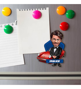Kırmızı Spor Arabalı Erkek Karikatürlü Buzdolabı Magneti