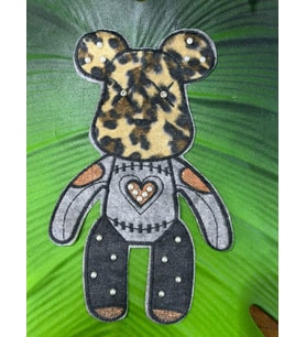 TAŞ BONCUK İŞLEME KADİFE AYI ARMA DİKİŞ APLİKE 25X16 CM