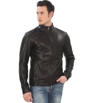 Erkek Hakiki Kuzu Derisi Ceket Slim Fit Siyah Fermuarlı Deri Mont Tarz Şık ve Modern Tasarım