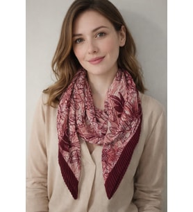 Pliseli Çiçek Desenli Polyester Şal 90x90 cm – Bordo & Pudra Zarif