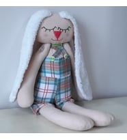 Peluş Oyuncak El Dikimi Uyku Tavşanı Şortlu (Çok Renkli)