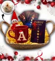 Hasır Sepetli Tarot Kartları & Kişiye Özel Kırmızı Kupa & Kardan Adam Hediye Seti