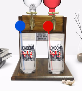 BK Gift Kişiye Özel Renkli Baskılı London Tasarımlı İkili Vodka Bardağı ve Çift Musluklu Doğal Ahşap Vodka Standı-3 (Model 1)
