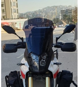MOTOCAM Yamaha Tenere Rall 700 Ön Cam 2019-2026 Model 39cm Siyah Renkli 4mm