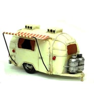 El Yapımı Çekme Karavan Maketi