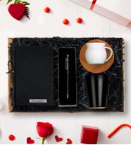 Kişiye Özel Siyah Defter & Siyah Kupa & Touch Pad Siyah Tükenmez Kalem & Fincan Hediye Seti