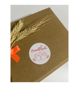 Handmade Çift Elli Kalpli Kırmızı Yuvarlak Yapışkanlı Etiket 5x5 cm 100 adet