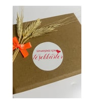 Siparişiniz İçin Teşekkürler Kırmızı Yazı Kalpli Yuvarlak Yapışkanlı Etiket 4x4 cm 120 adet