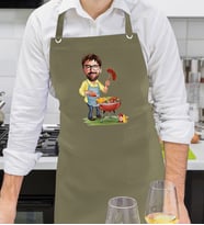 BK Gift Kişiye Özel Barbekü Karikatürlü Profesyonel Haki Yeşil Mutfak Önlüğü, Aşçı Önlüğü, Şef Önlüğü, Arkadaşa Hediye-1