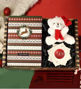 Yılbaşına Kişiye Özel Desenli Defter & Ayıcık Anahtarlık & Mum Hediye Seti