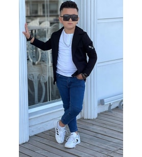 Erkek Çocuk Armalı Blazer Ceket ve Uzun Kollu Düğmeli Tişört Siyah Alt Üst Takım