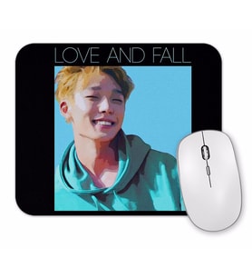 Bobby Love And Fall Mouse Pad