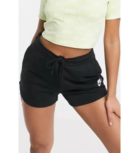Nike Essantial Nsw Standart Kesim Siyah Kadın Günlük Stil Spor Şort 