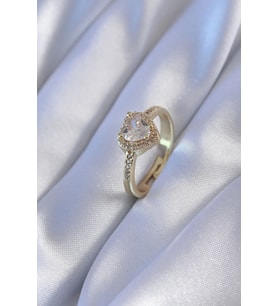 Tegan Gold Renk Zirkon Taşlı Kalp Model Pirinç Charm Kadın Yüzük TG27BYK2748