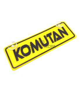 Komutan Yazılı Sarı Dekor Plaka Vantuzlu Cam Süsü 22x7.5cm