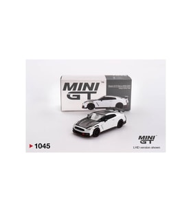 Mini GT 1045 Nissan GT-R Nismo 2024 Brilliant White Pearl 1/64 Model Araba (Çok Renkli)