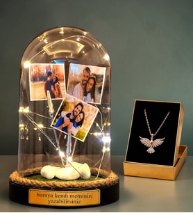 Kişiye Özel 3 Fotoğraflı Yazılı LED Işıklı Fanus ve Anka Kuşu Kolyeli Hediye Seti