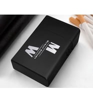 BK Gift Kişiye Özel İsimli Siyah Metal Sigara Tabakası-1, Arkadaşa Hediye, Babaya Hediye, Metal Sigara Kutusu
