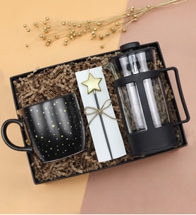 Yıldızlı Kupa & Siyah French Press & Doğum Günü Yıldız Mum Hediye Seti
