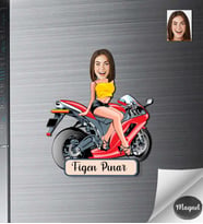 Kişiye Özel Motorcu Kadın Ahşap Magnet -2