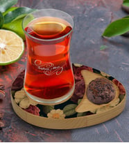 BK Gift Kişiye Özel Çiçekler Tasarımlı Doğal Ahşap Tabaklı Heybeli Çay Bardağı Sunum Seti Model 6