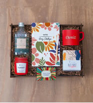 Ahşap Kutulu Premium Hediye Seti & İsme Özel Fincan, Cam Mum, Defter, Roller Kalem, 200 ML Kolonya