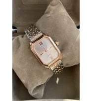 Zamanın İhtişamını Yaşayın! Dikdörtgen Kadran En Gözde Trend Moda Kadın Rose Gold Gümüş Renk Kol Saati