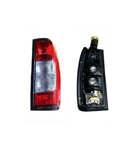 LEOPARTS D22 1998-2002 / YD25 - NP300 2002-2012 Stop Lambası Sağ 26550-2S425
