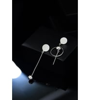 Papatya Silver 925 Ayar Gümüş Rodyum Kaplama Çivili Sallantılı Top Küpe