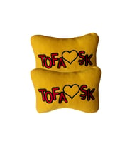 Tofaşk Polar Ortopedik Araç Seyahat Nakışlı Sarı Boyun Yastığı / 2'Li