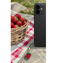 Miyuki Boncuk El Yapımı Çilek Telefon Çarmı - Charm