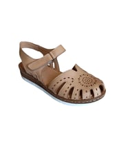 Castle Black 22380 Kadın Hakiki Deri Önü Kapalı Günlük Comfort Sandalet