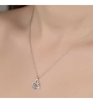 SWAROVSKİ TAŞLI YUSUFÇUK 925 AYAR GÜMÜŞ KOLYE