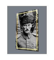 Atatürk Portre Dikey Siyah Beyaz Cam Tablo Hediyelik Büyük Tablo Ev Ofis Dekoru (Çok Renkli)