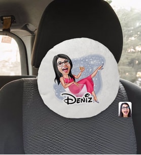 BK Gift Kişiye Özel İsimli Kadın Patroniçe Karikatürlü Yuvarlak Araç Koltuk Yastığı-1