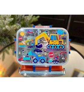 VEST BES0009 İNŞAAT DESENLİ ŞEFFAF KAPAKLI 3 BÖLMELİ 800 ML ÇELİK BESLENME KABI