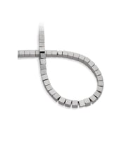 Hematit Doğal Taş Mat Titanyum Küp Kesim 6x6mm Dizi [AA]