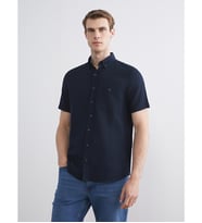 LCWAIKIKI Classic Lacivert Regular Fit Kısa Kollu Erkek Gömlek