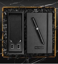 Kişiye Özel İkili Kol Düğmesi & Exclusive Kravat & Kişiye Özel Defter & Roller Kalem Hediye Seti