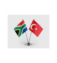 Güney Afrika Bayrağı Türk Bayrağı İkili Saten Masa Bayrağı Takımı